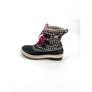 Sorel Tivoli Houndstooth Boots